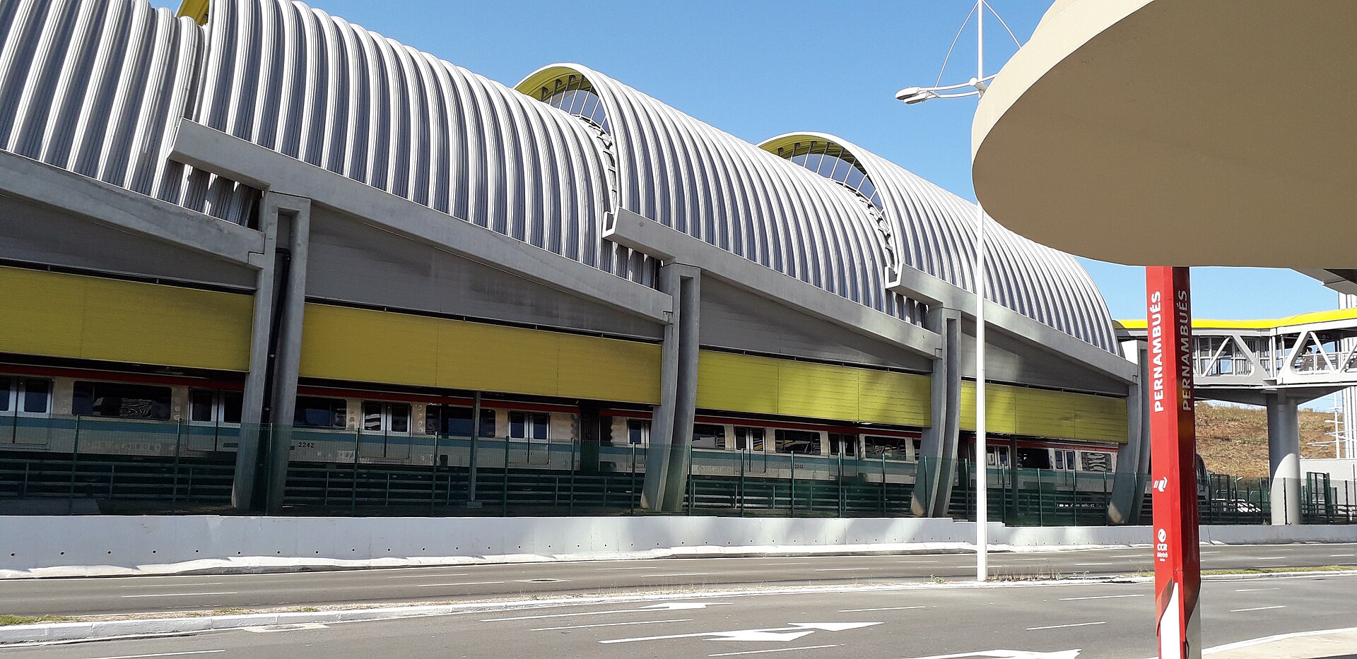 Imagem de referência de Estação Pernambués, descrito nos dados abertos como estação de metrô de Salvador, Brasil