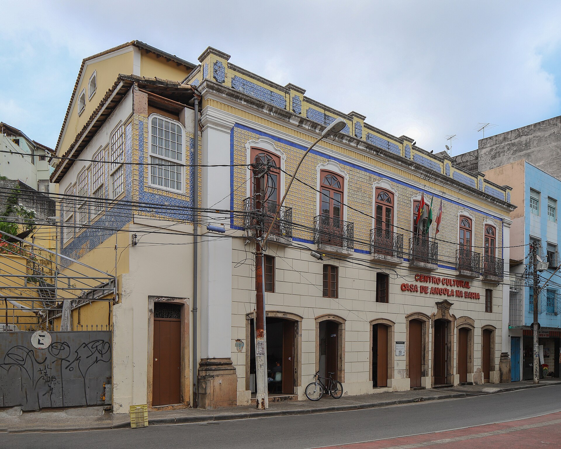 Imagem de referência de Praça dos Veteranos, descrito nos dados abertos como logradouro público em Salvador, capital do estado brasileiro da Bahia