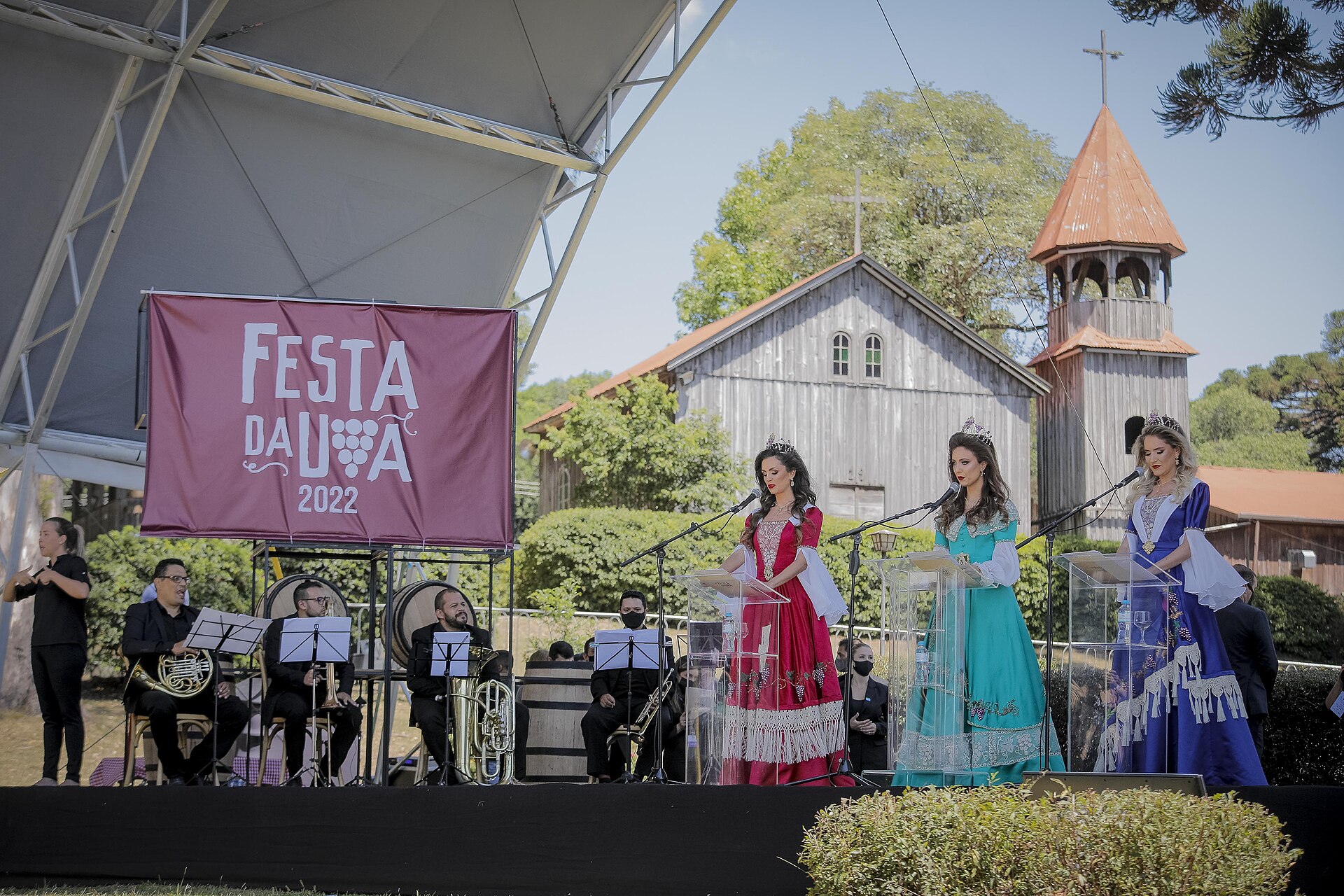 Imagem de referência de Festa da Uva, descrito nos dados abertos como festa comunitária brasileira