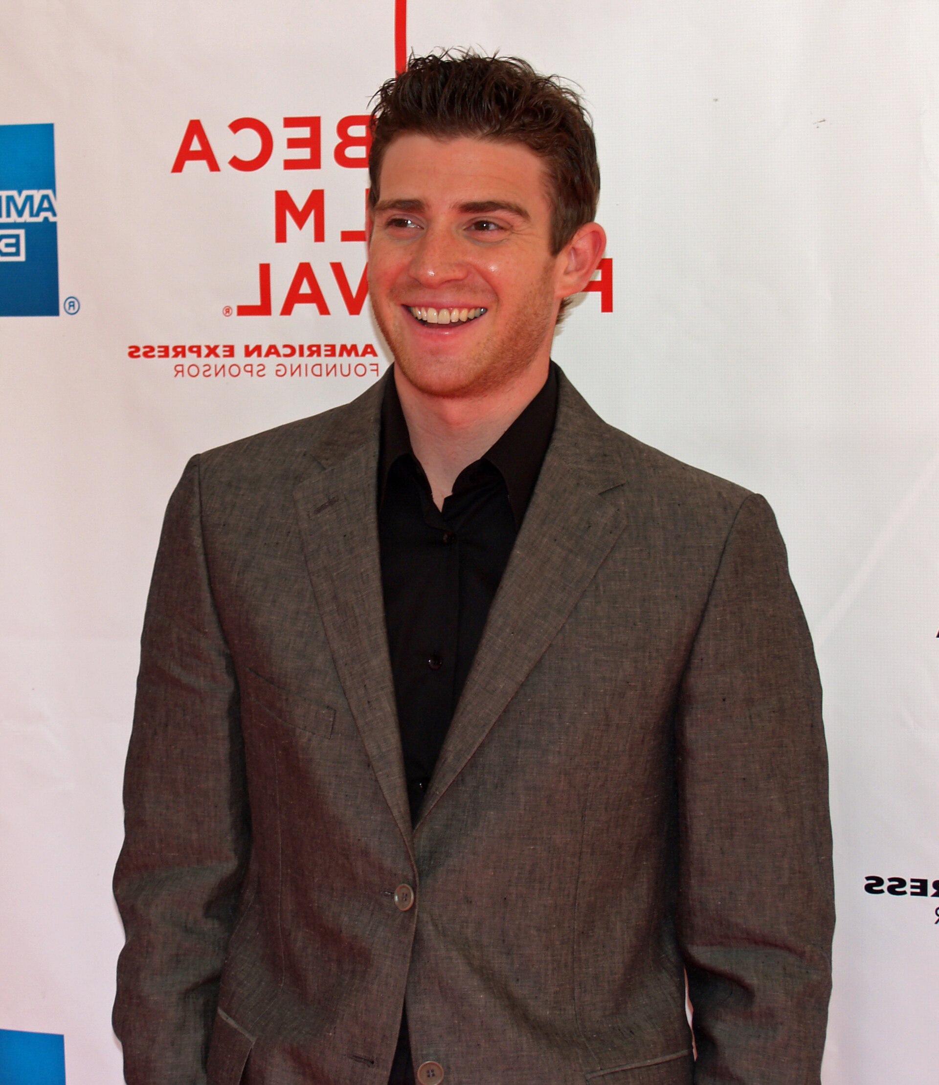 Imagem de referência relacionada a Bryan Greenberg, item descrito como ator e músico norte-americano