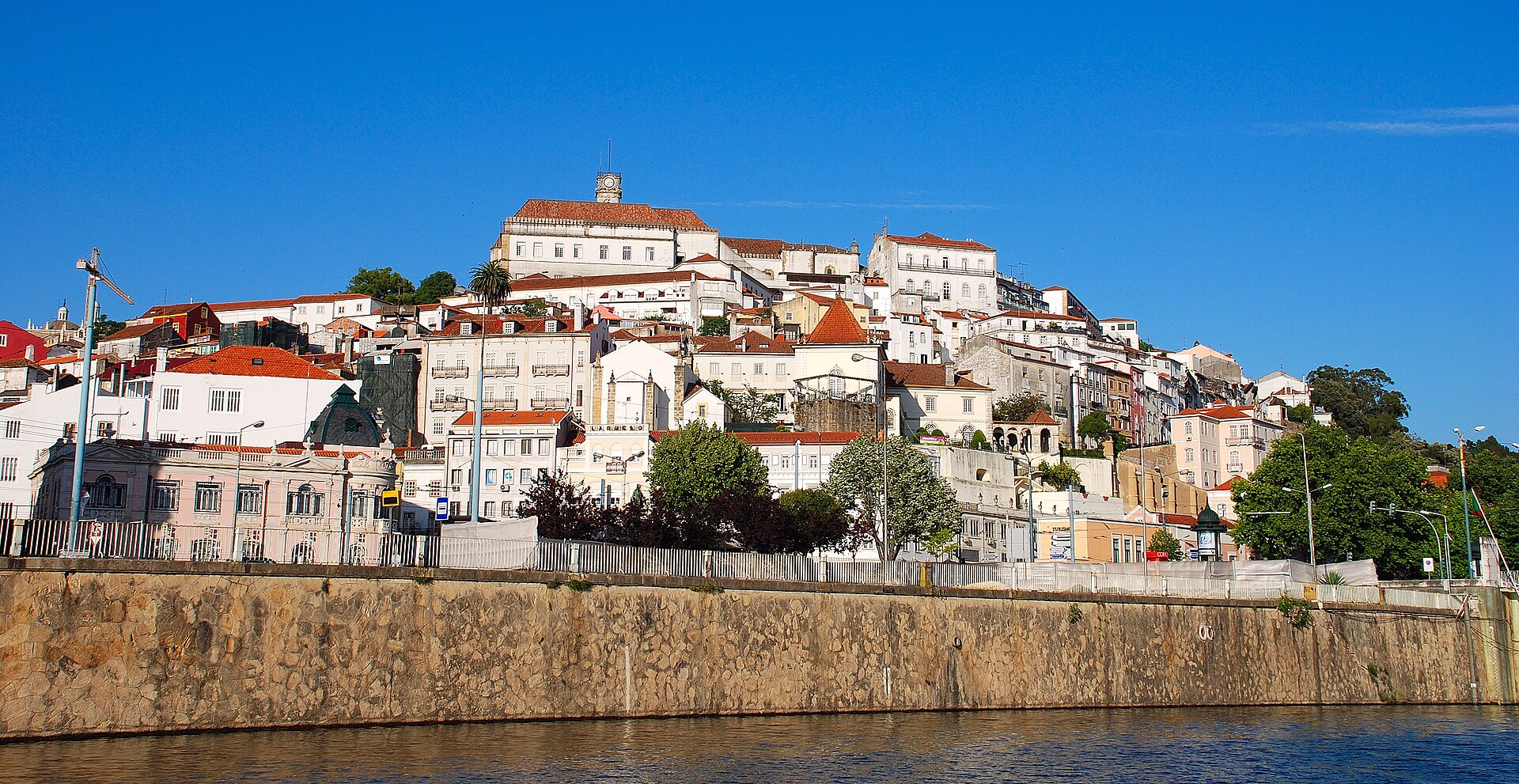 Imagem de referência de Coimbra, descrito nos dados abertos como município brasileiro do estado de Minas Gerais