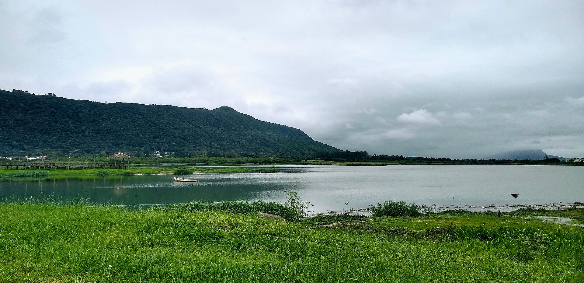 Imagem de referência relacionada a Lagoa Marcelino Ramos, item descrito como lagoa localizada no município de Osório, Rio Grande do Sul