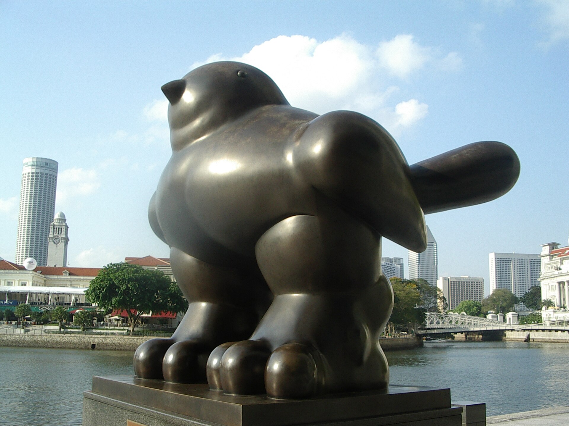 Imagem de referência relacionada a Fernando Botero, item descrito como pintor colombiano