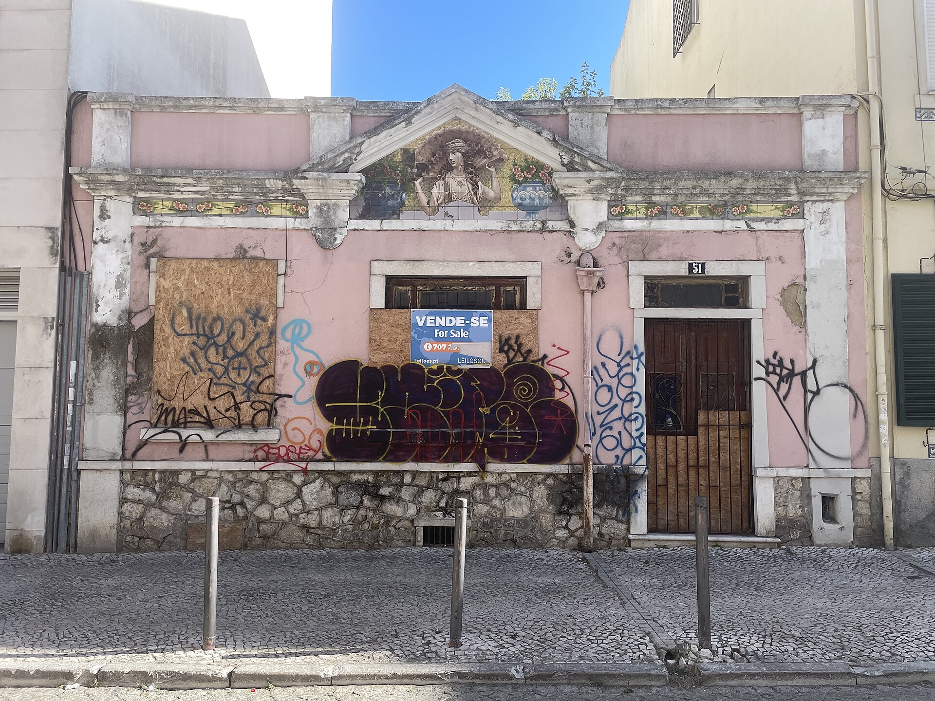 Imagem de referência relacionada a Painel de Azulejos Arte Nova, de Carlos Afonso Soares, item descrito como obra classificada em Lisboa