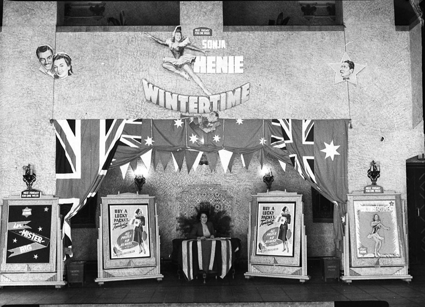 Imagem de referência de Wintertime, descrito nos dados abertos como filme de 1943 dirigido por John Brahm