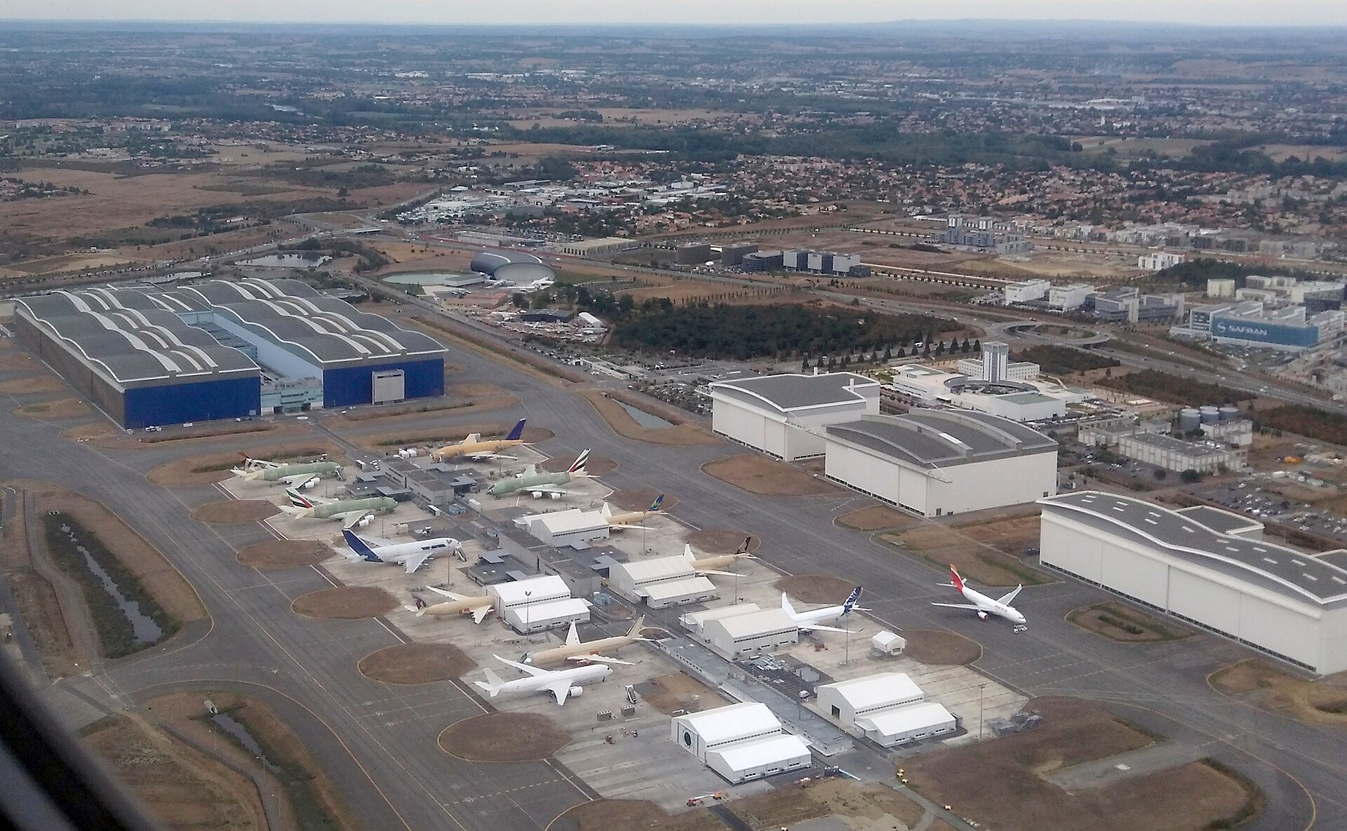 Imagem de referência de Airbus, descrito nos dados abertos como companhia Europeia de manufacturação de aeronaves