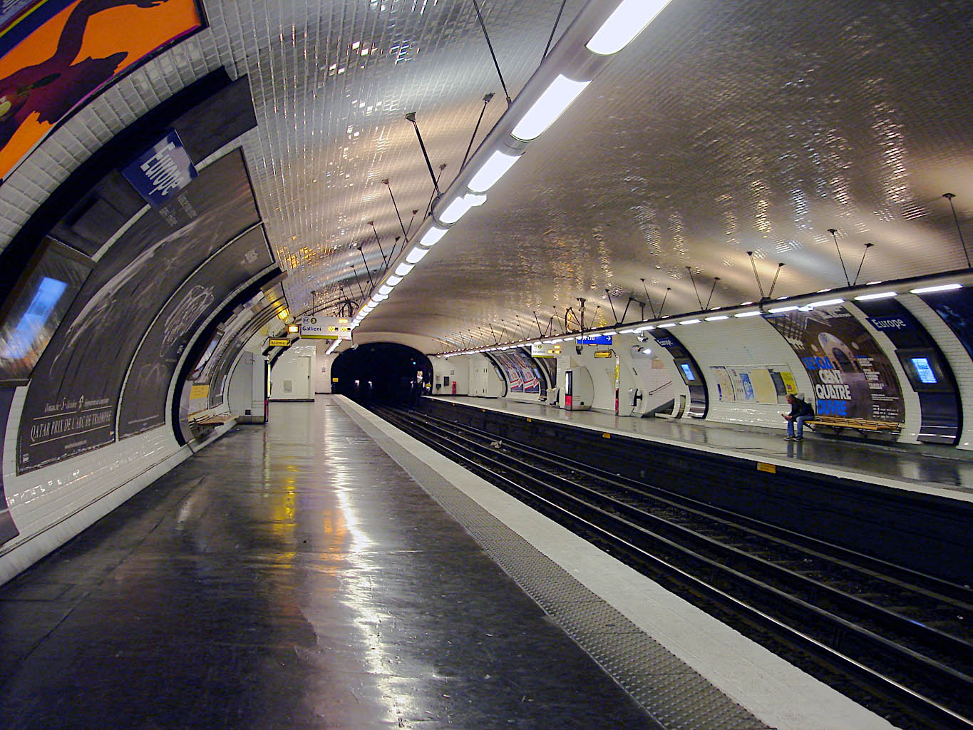 Imagem de referência de Europe, descrito nos dados abertos como estação do Metropolitano de Paris