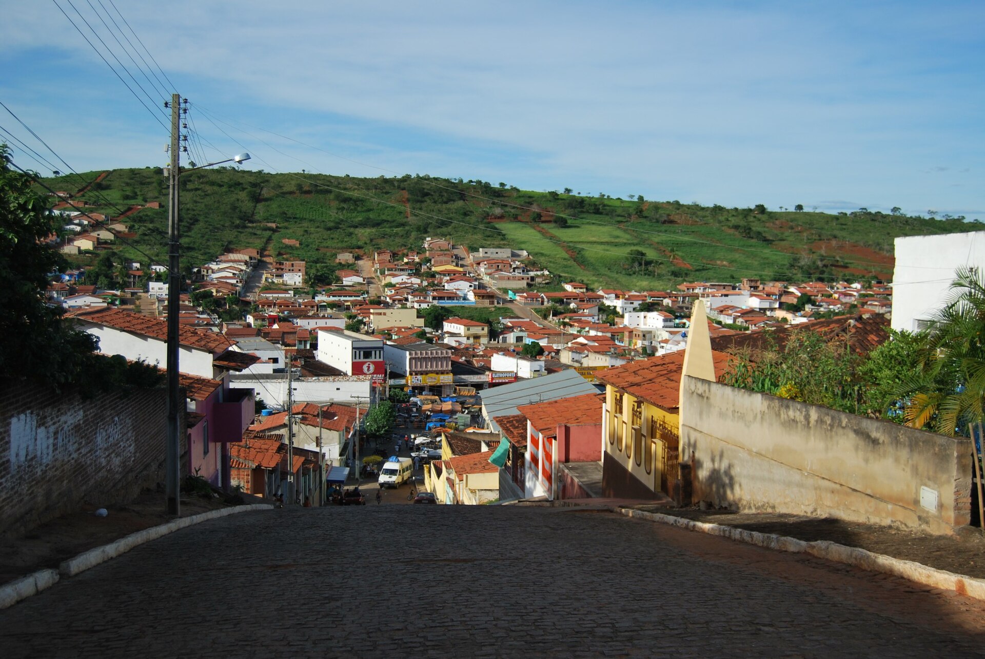 Imagem de referência de Baixa Grande, descrito nos dados abertos como município do Estado da Bahia, Brasil