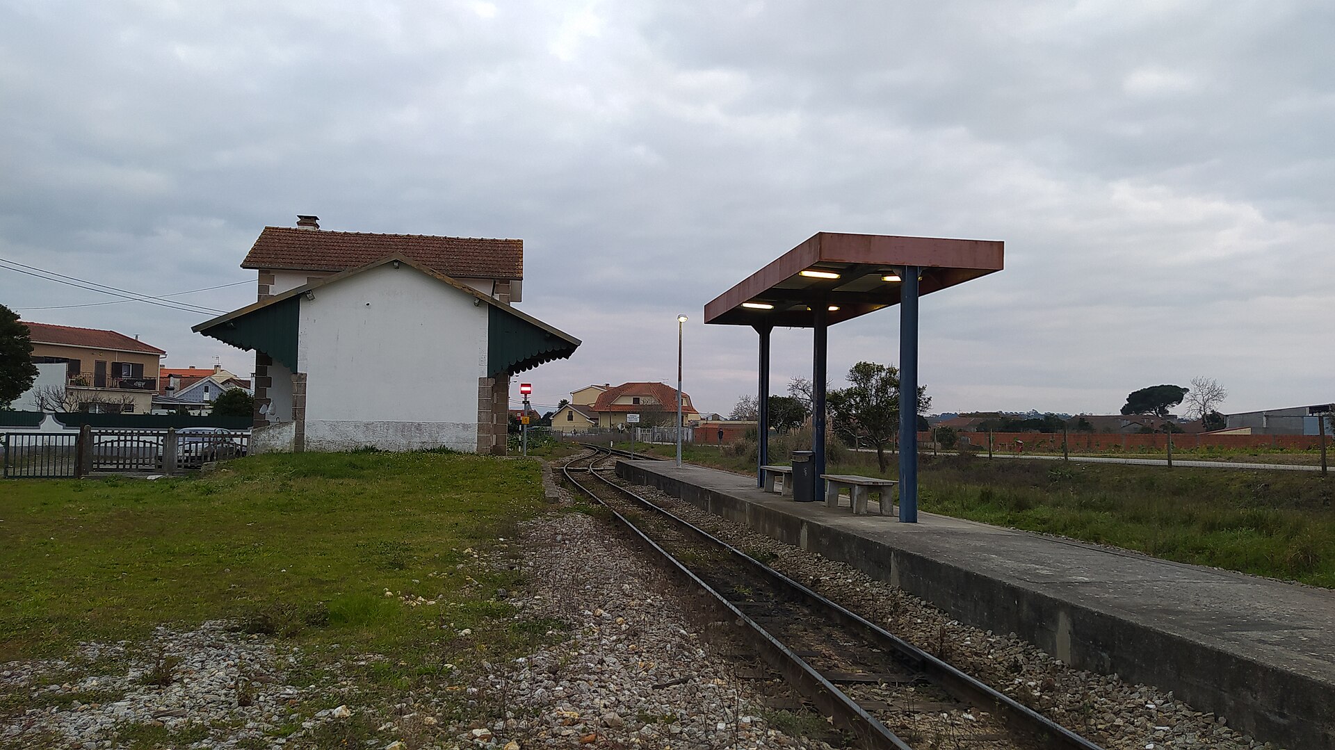 Imagem de referência relacionada a Eixo, item descrito como vila portuguesa do Município de Aveiro