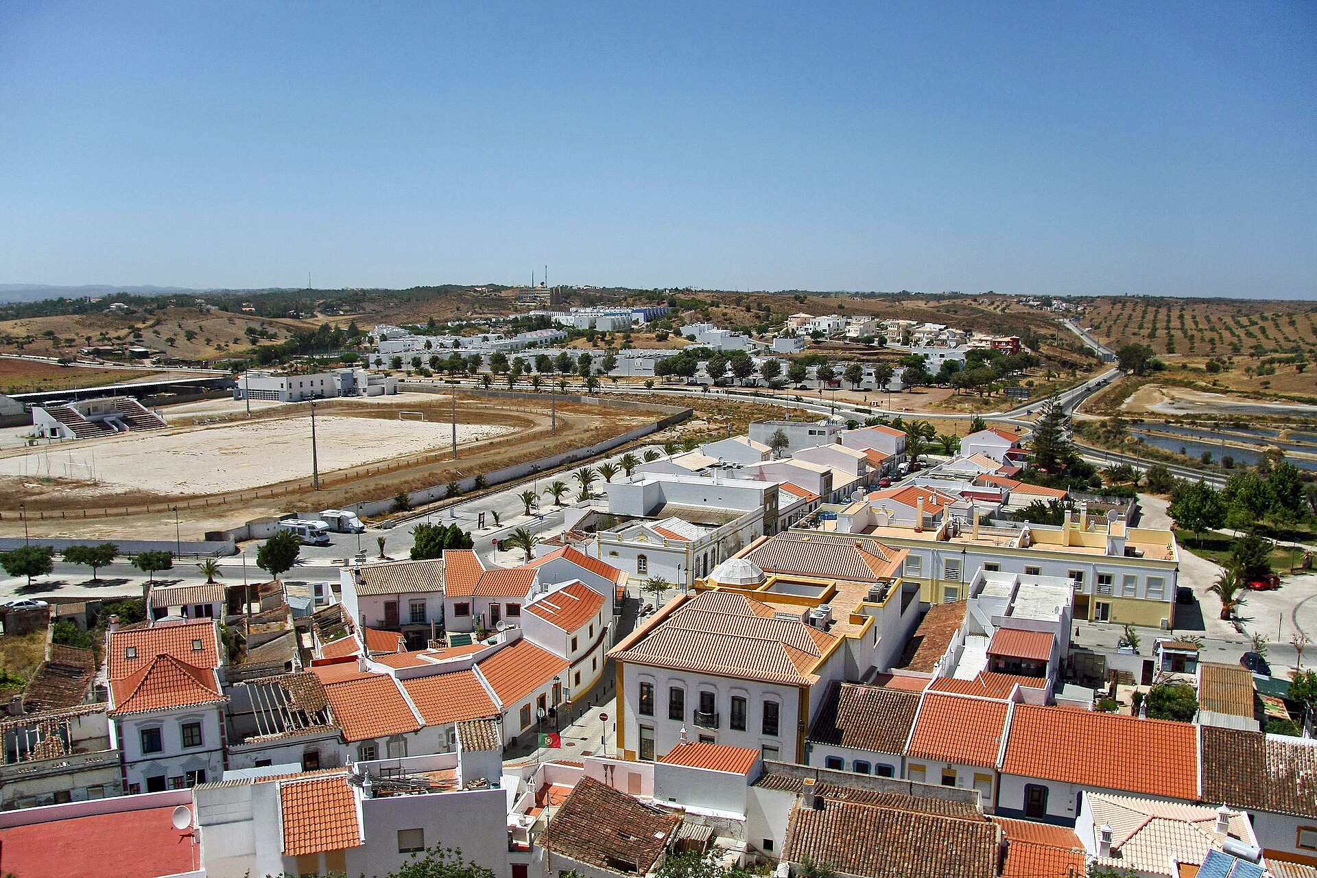 Imagem de referência relacionada a Castro Marim, item descrito como vila portuguesa sede do Município de Castro Marim