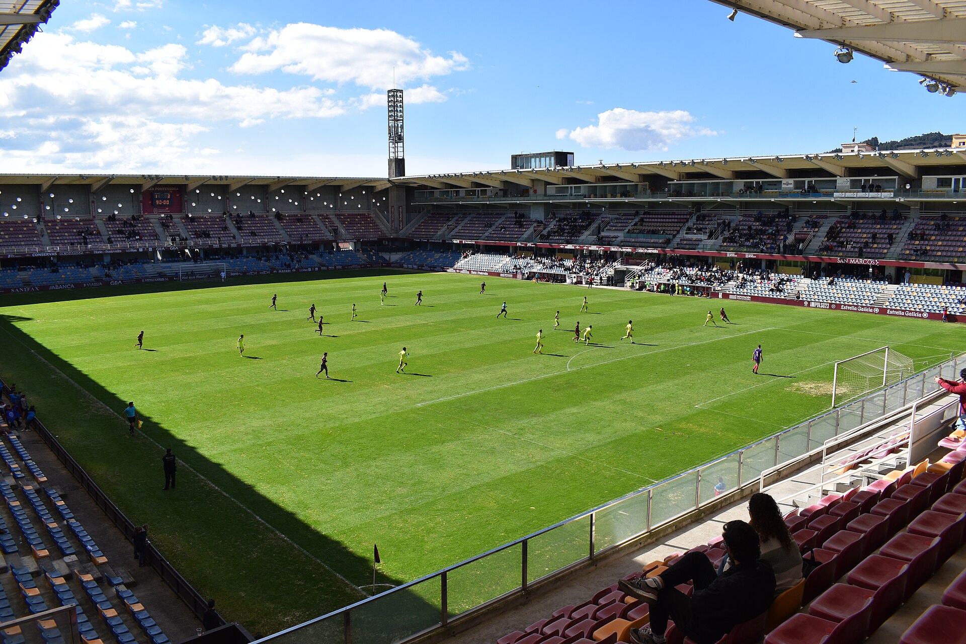 Imagem de referência de Estádio de Pasarón, descrito nos dados abertos como estádio de futebol em Pontevedra, Espanha