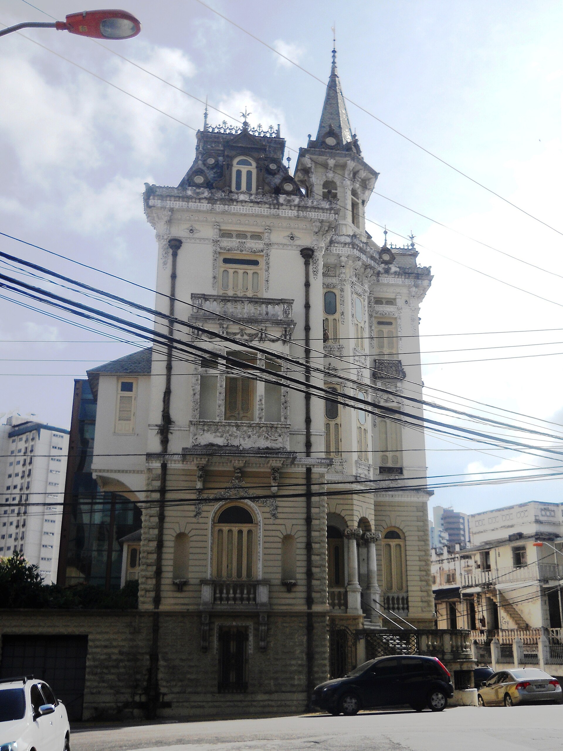 Imagem de referência de Palacete Bolonha, descrito nos dados abertos como palacete em Belém, PA