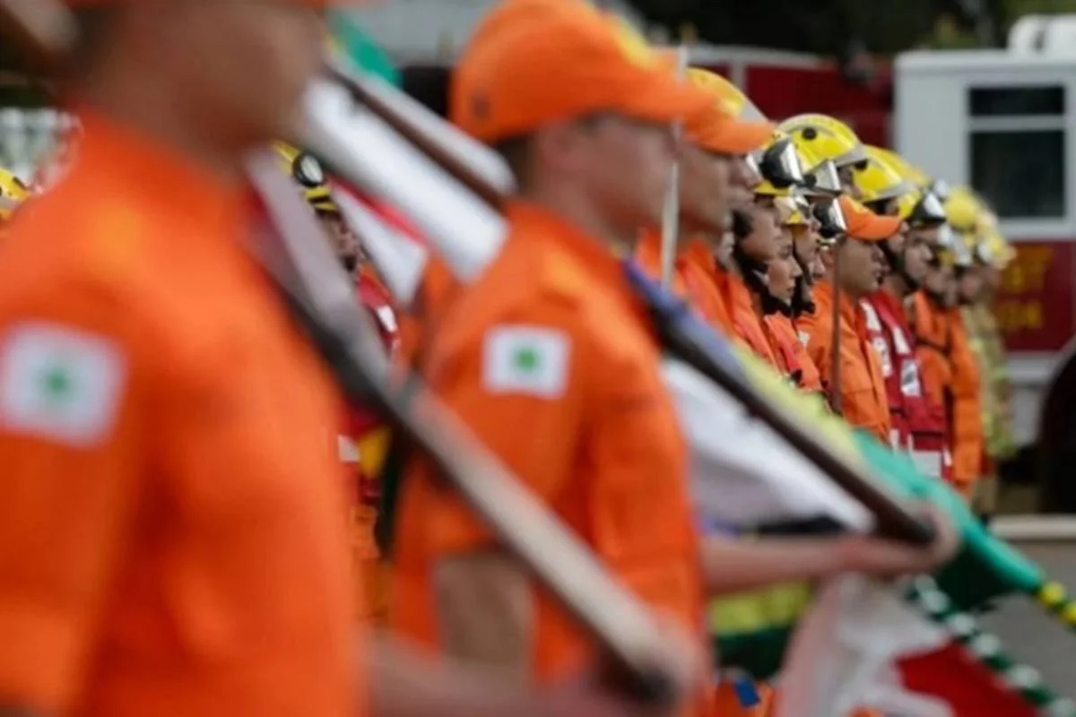 Justiça determina reintegração de candidata autista a concurso do CBMDF