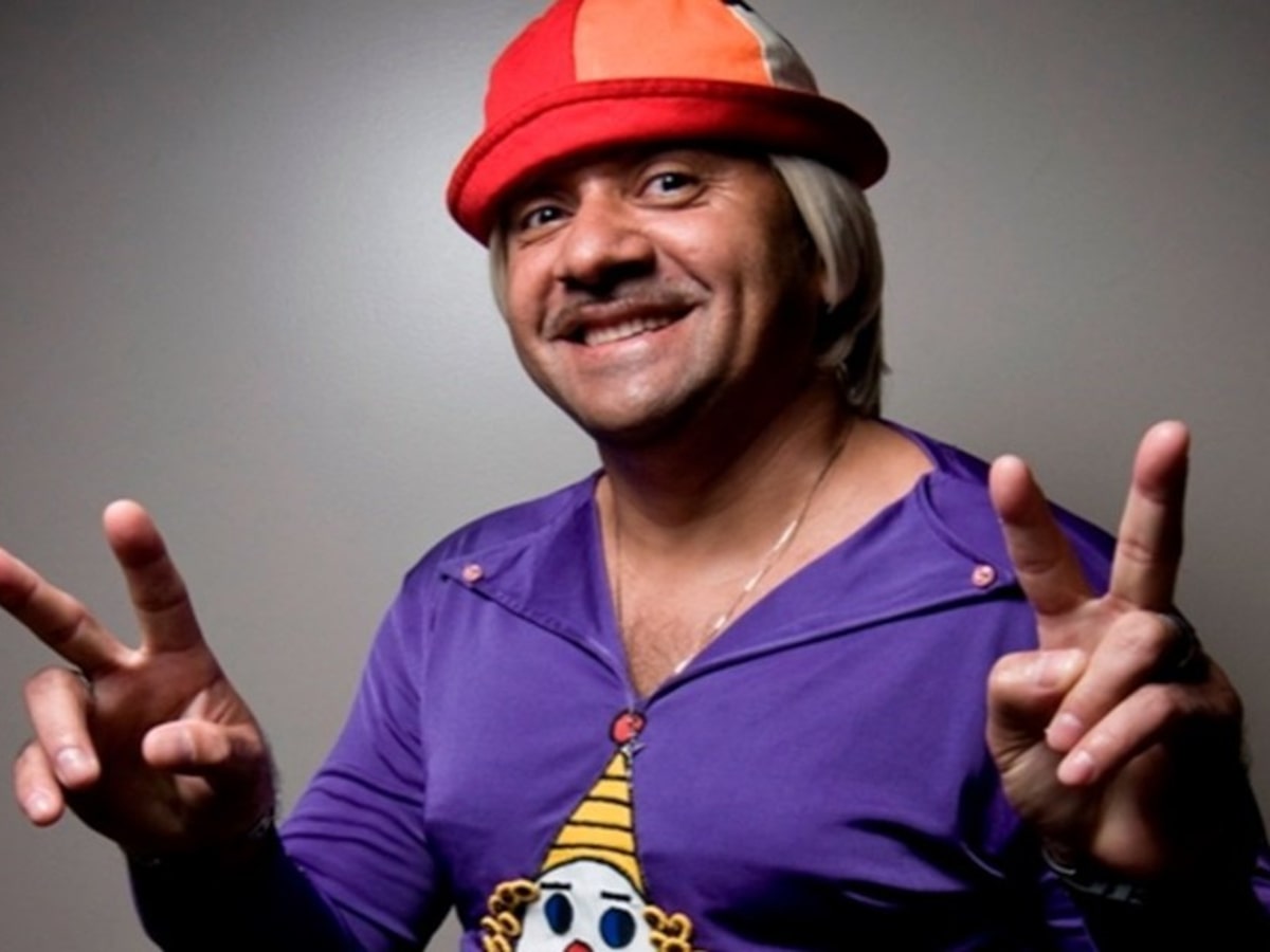 De 1,3 milhão a 5 mil votos: Tiririca não consegue vaga no Ceará após 16 anos como deputado por SP