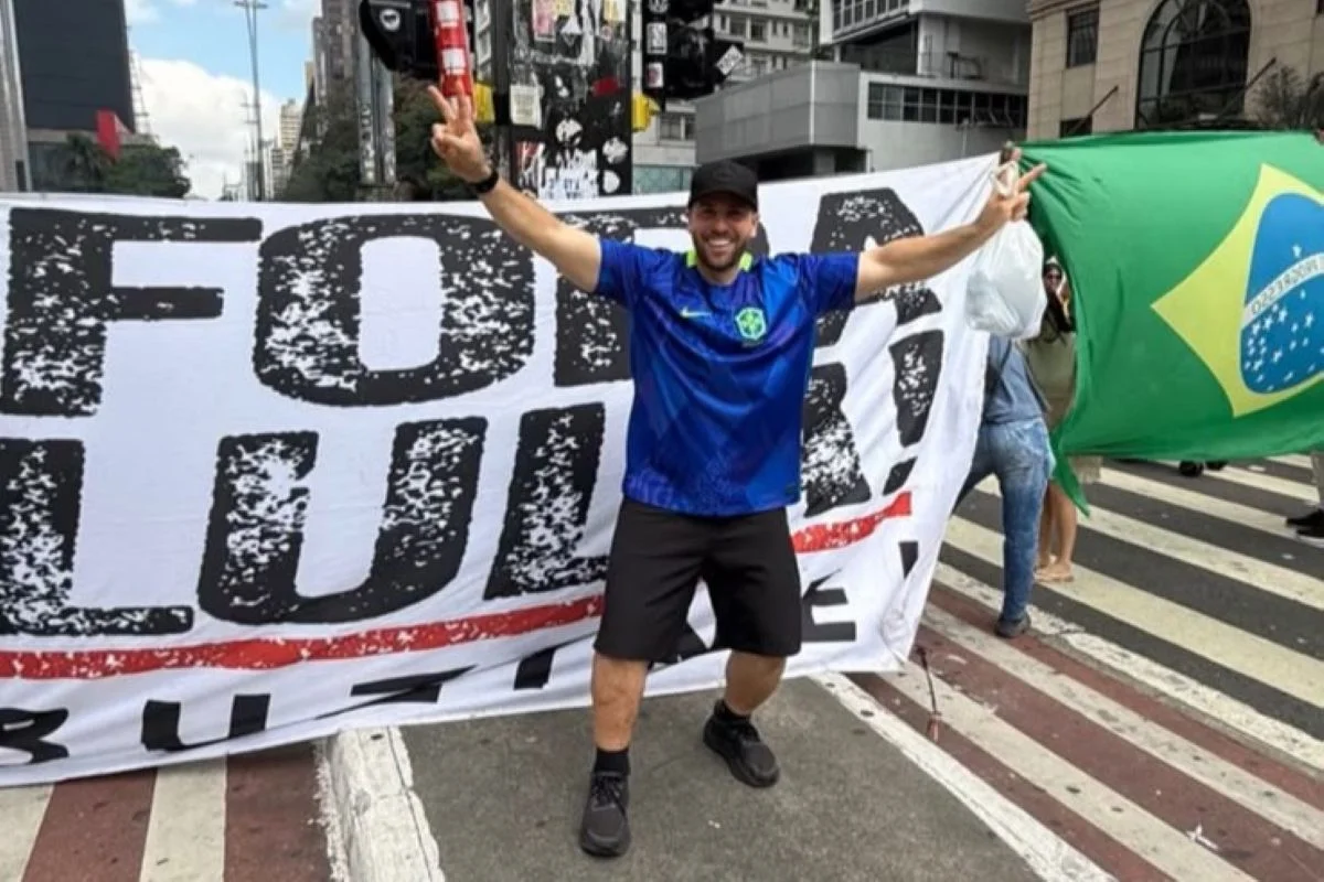 Bolsonarista diz não ter percebido que alvo de seus socos era uma mulher