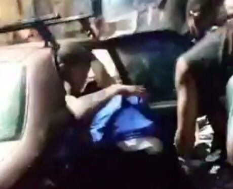 Entregador morre e outro fica ferido durante tiroteio entre criminosos em Madureira, no Rio