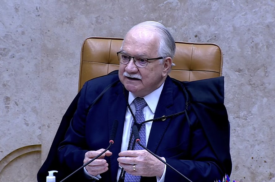 Fachin busca resolver impasse entre TSE e Zanin