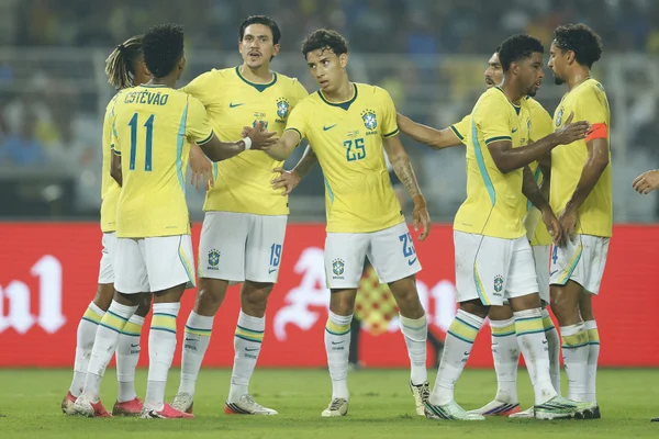 Ancelotti convoca Seleção para últimos amistosos de 2026 no fim de outubro - destaque galeria