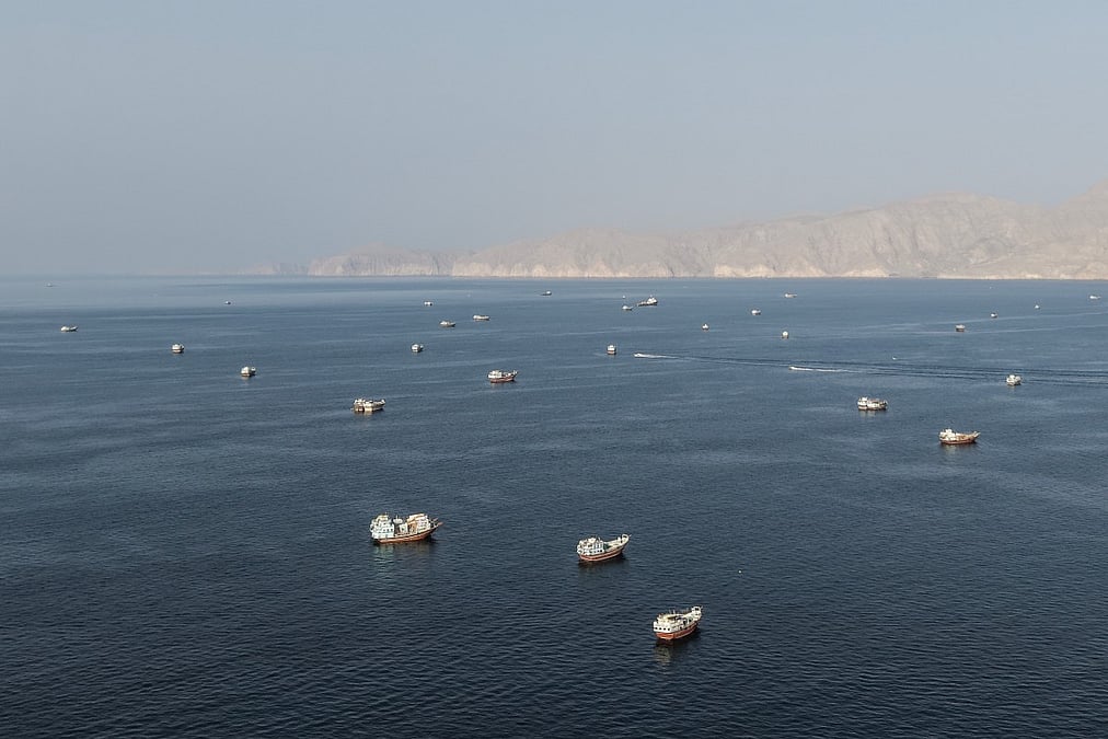 Guerra EUA-Irã: O que os residentes dos Emirados Árabes Unidos precisam saber hoje (5 de outubro de 2026)