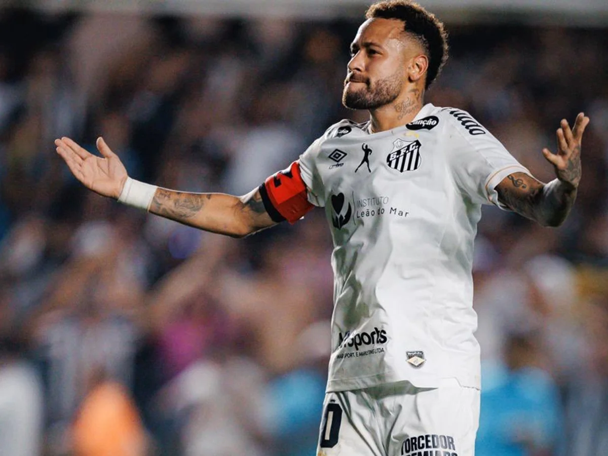 Com Coutinho e Neymar, Santos confirma escalação para encarar o Fluminense