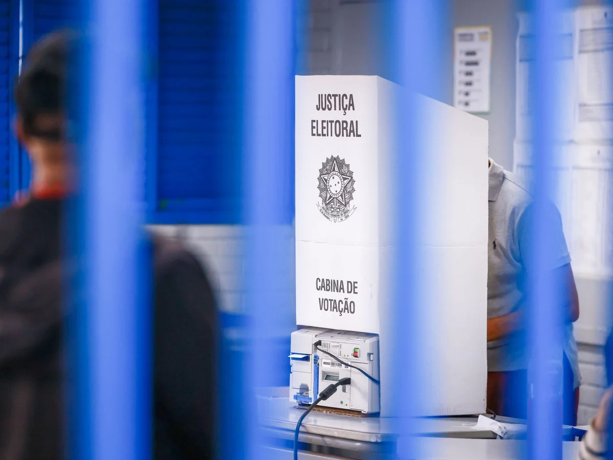 No DF, 426 mil eleitores não votaram no 1º turno. Veja o que fazer no 2°