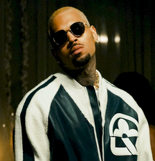 Chris Brown é processado por compositor em disputa milionária Foto: The Music Journal