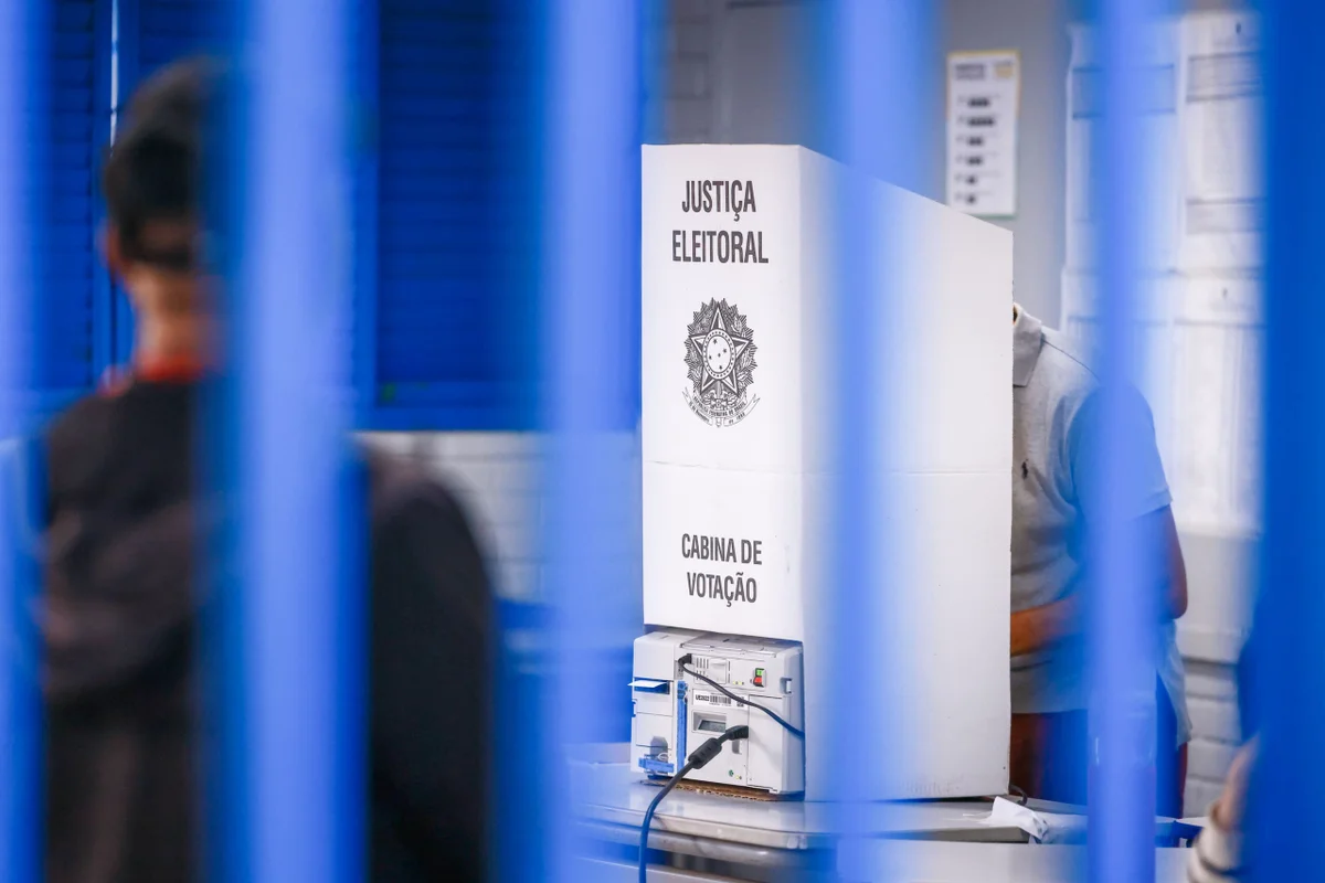 No DF, 426 mil eleitores não votaram no 1º turno. Veja o que fazer no 2°