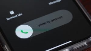 IA cria bots ultra-realistas para enganar golpistas em chamadas